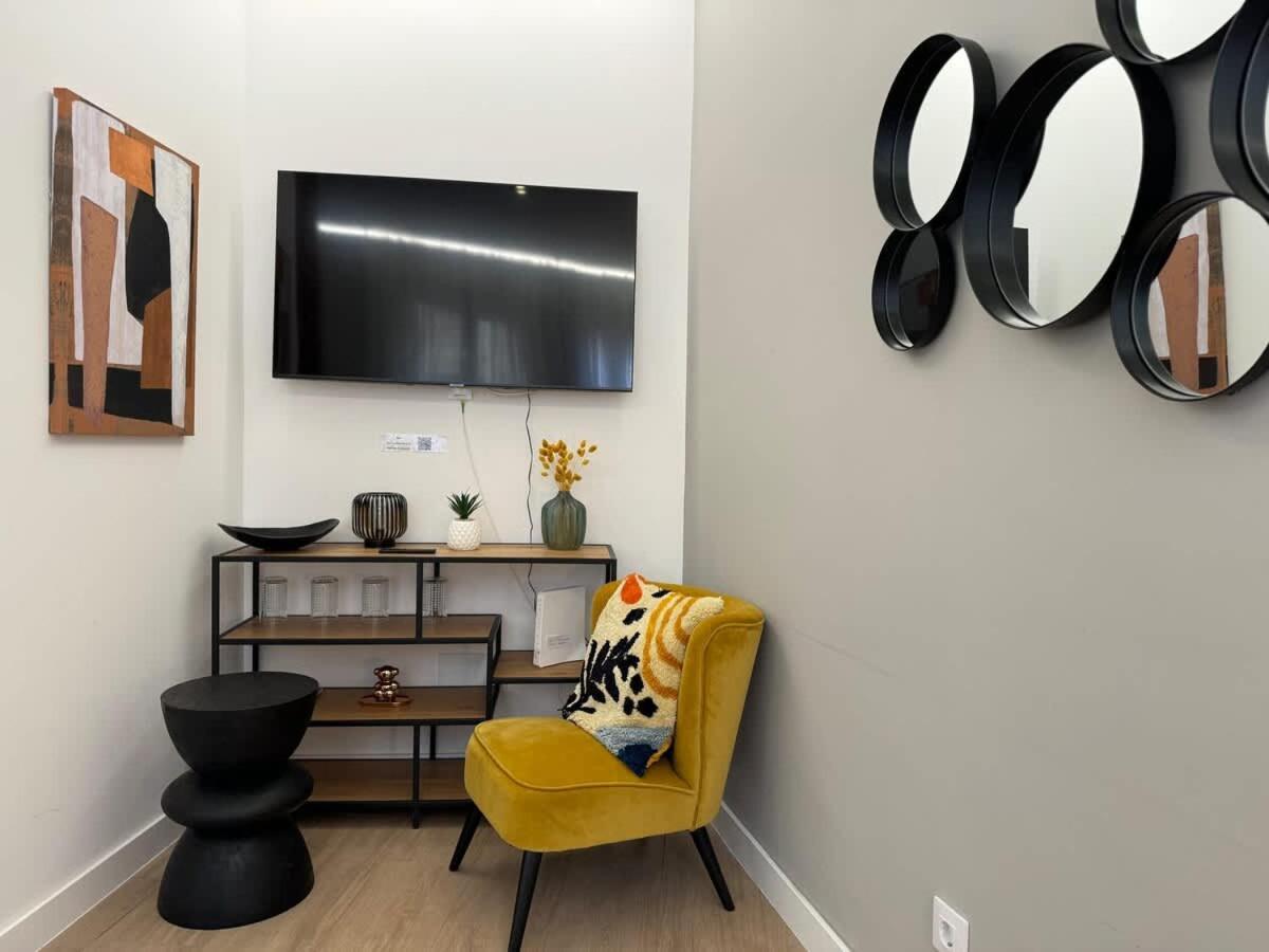 Plaza Mayor Cozy Private Apartment With Ac Madrid Kültér fotó