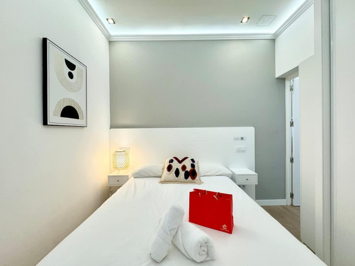 Plaza Mayor Cozy Private Apartment With Ac Madrid Kültér fotó