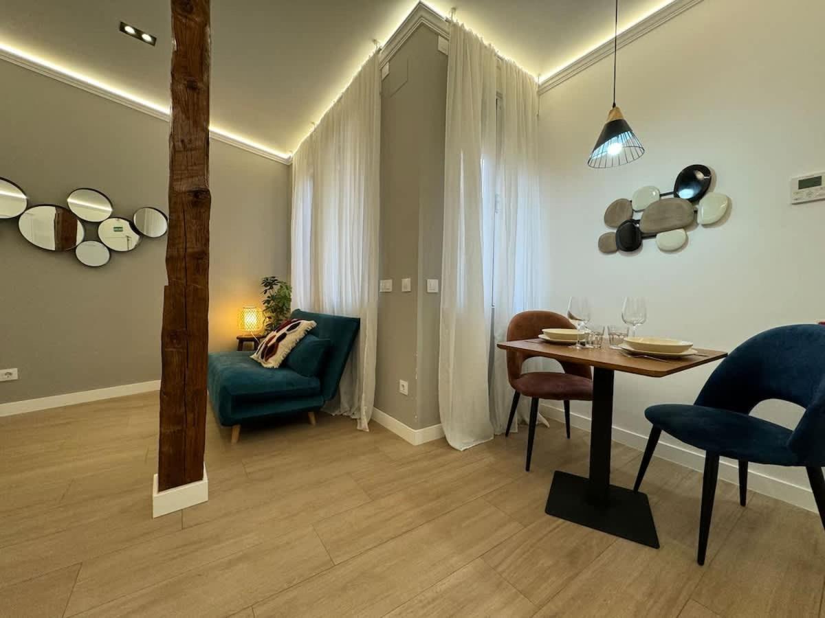 Plaza Mayor Cozy Private Apartment With Ac Madrid Kültér fotó